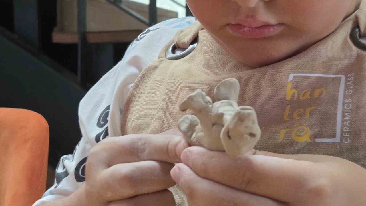 Samsun'da çocuklar müzede çamuru seramiğe dönüştürdü