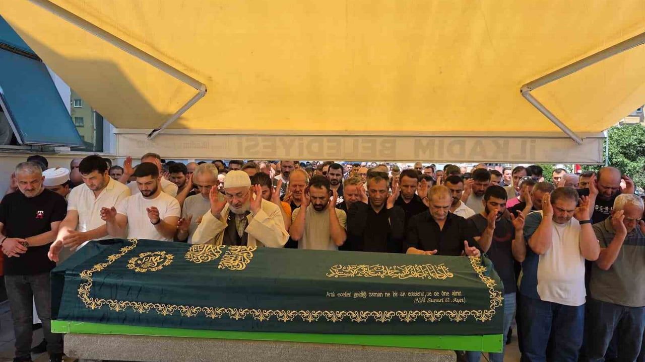 Samsun'da elektrik faciasında ölen işçi Naci Gezer son yolculuğuna uğurlandı