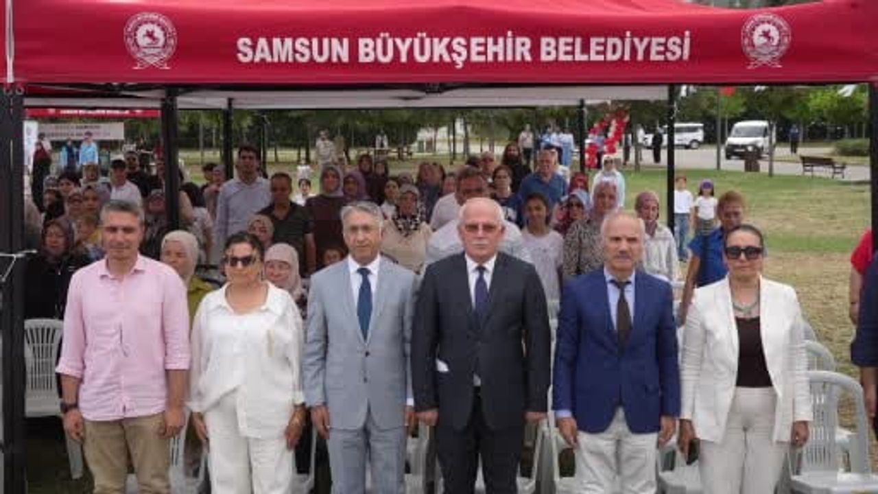 Samsun'da koruyucu aile şenliği