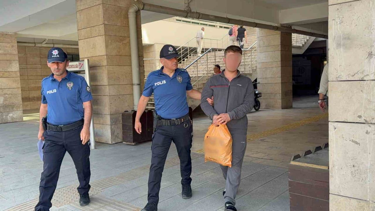 Samsun'da 'yan bakma' tartışması: 17 yaşındaki çocuk bıçaklandı, 1 tutuklama