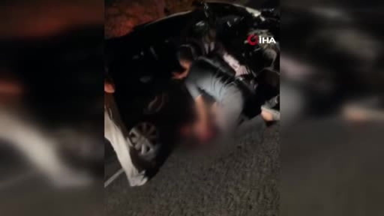 Şanlıurfa'da iki otomobil kafa kafaya çarpıştı: 2 ölü, 6 yaralı