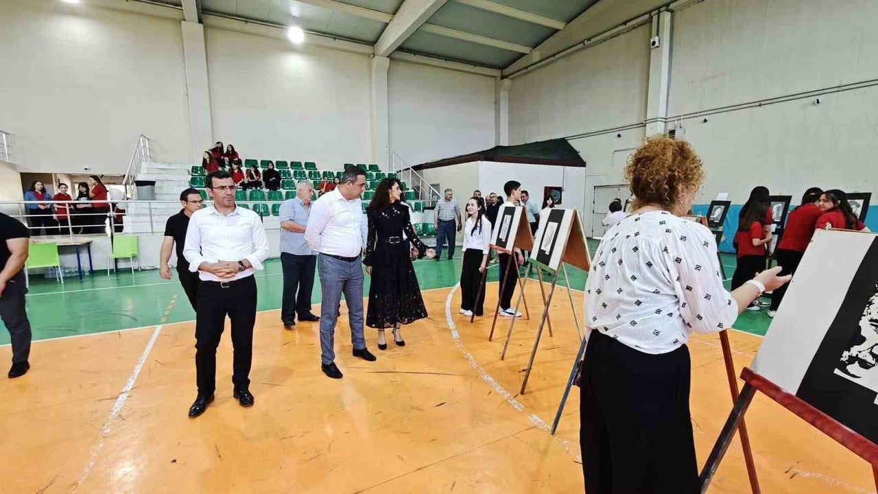 Sarıgöl'de genç yetenekler: Hayriye Ertürk Anadolu Lisesi yıl sonu resim sergisi