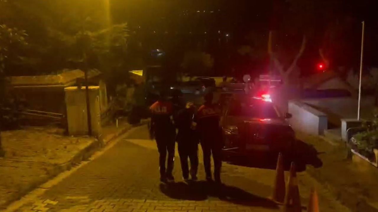 Sarıyer'de AVM kafeteryasında silahlı saldırı: 1 yaralı, 16 yaşındaki şüpheli tutuklandı