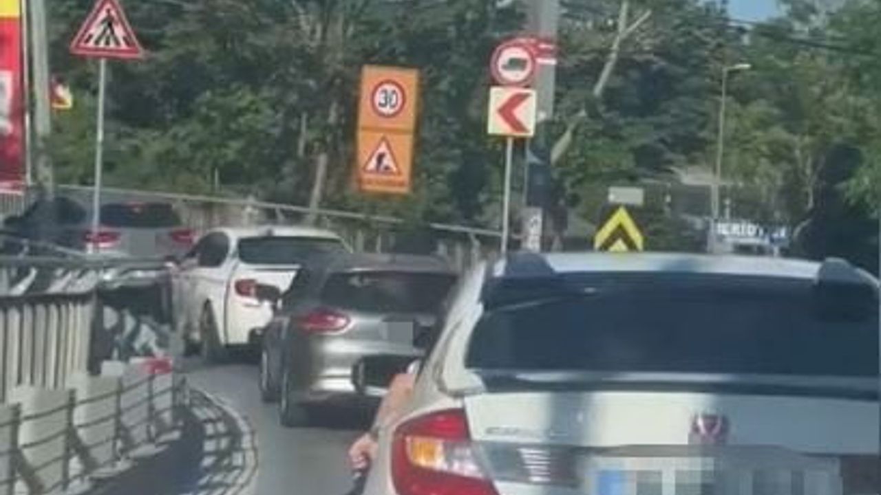 Sarıyer'de direksiyonda silah gösteren sürücü E.K. (23) yakalandı