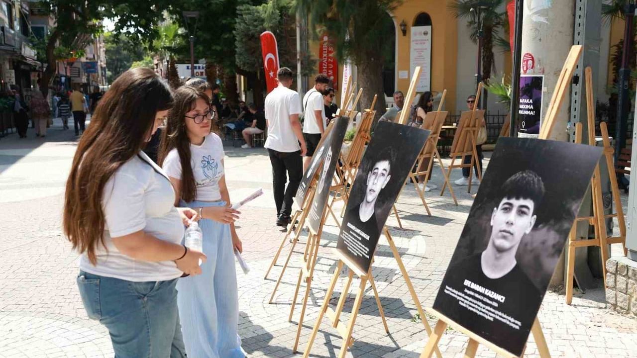 Şehzadeler Belediyesi'nden çocuk işçiliğine farkındalık sergisi