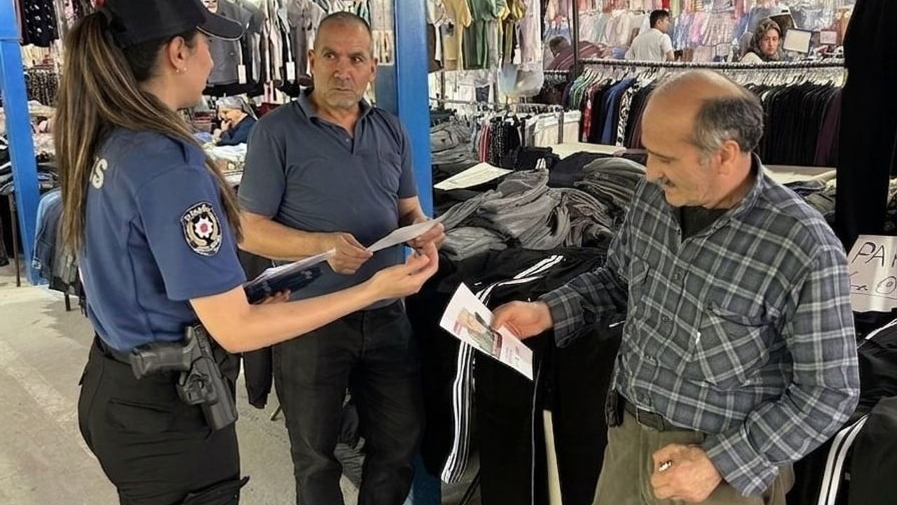 Selendi emniyeti vatandaşları dolandırıcılık ve hırsızlığa karşı tek tek uyardı