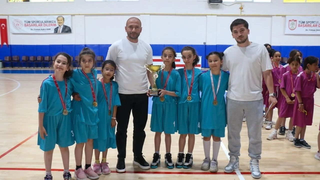 Şeyh Şamil İlkokulu, Minikler A Kızlar Basketbolda Şampiyon