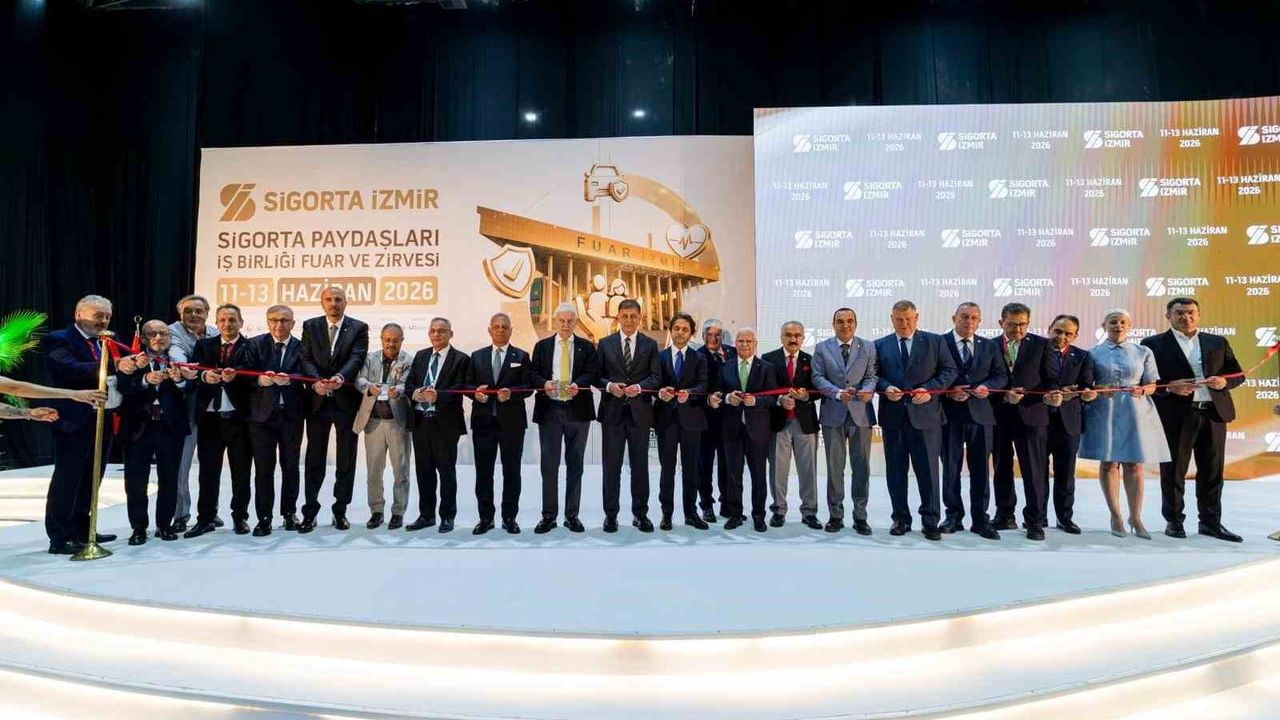 Sigorta İzmir Fuar ve Zirvesi İzmir'de başladı: 46 katılımcı, sekiz panel ve deneyim alanları