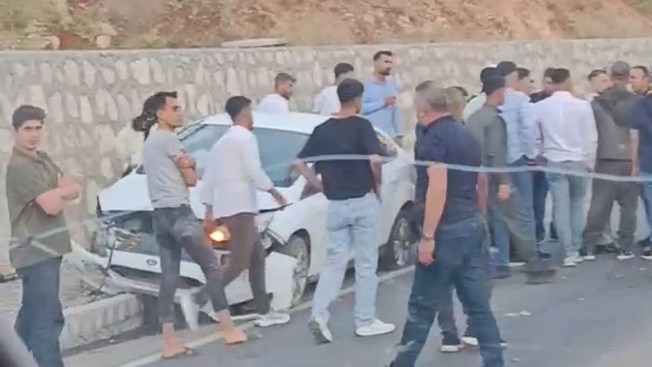 Siirt’te düğün konvoyunda 2 kişi yaralandı