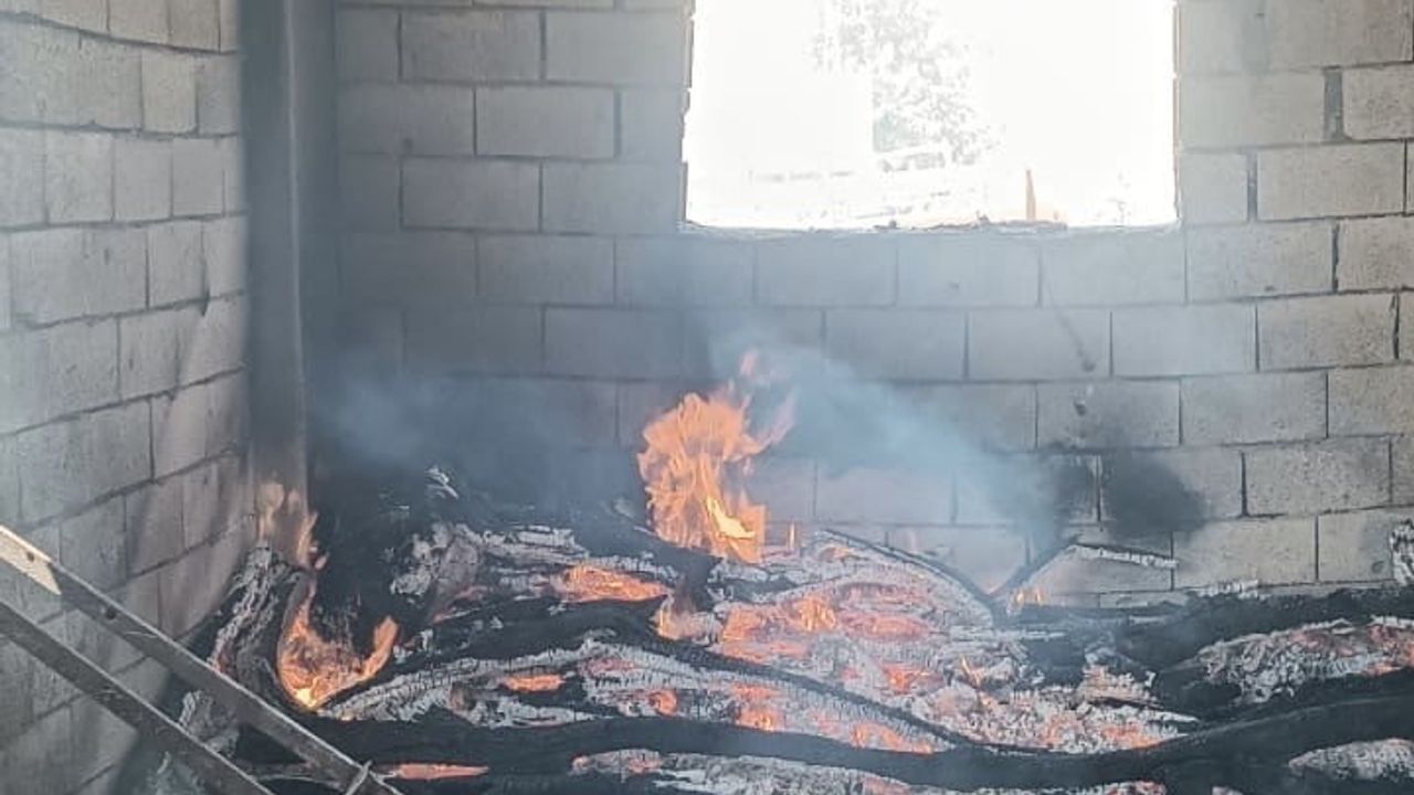 Siirt'te evin zemin katında çıkan yangın söndürüldü