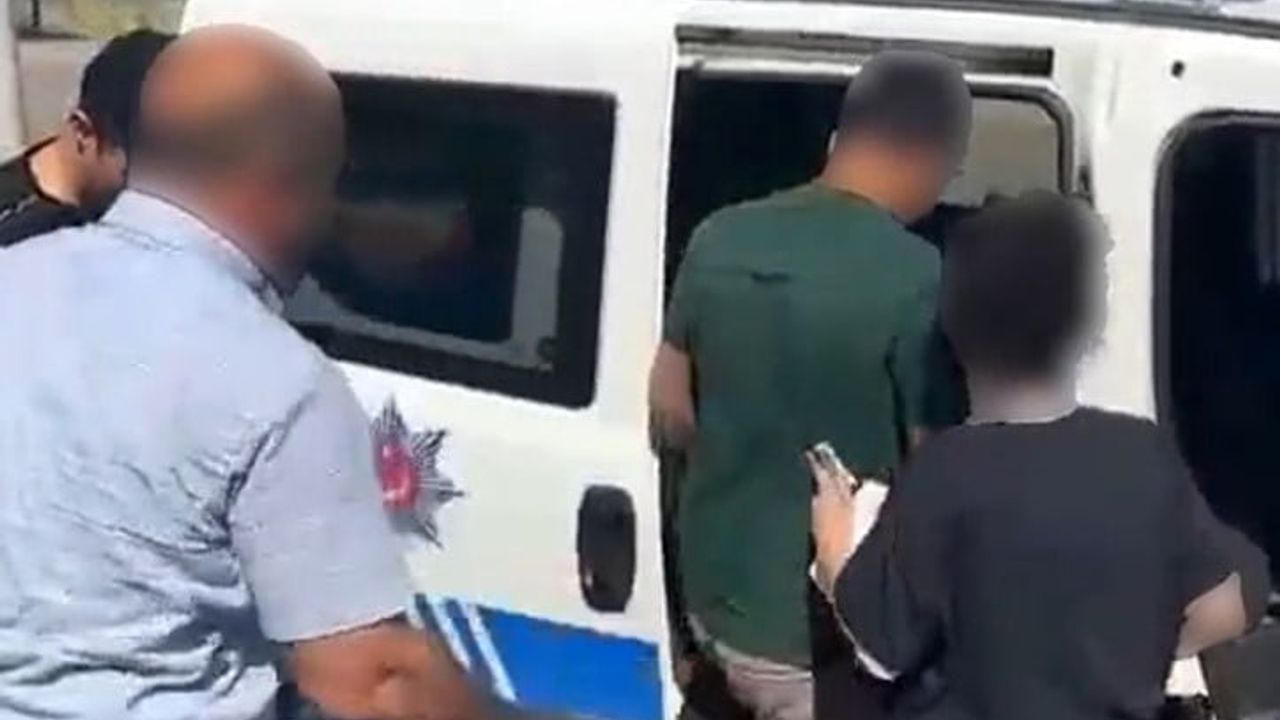 Siirt'te YKS'ye geç kalan öğrencileri polis yetiştirdi