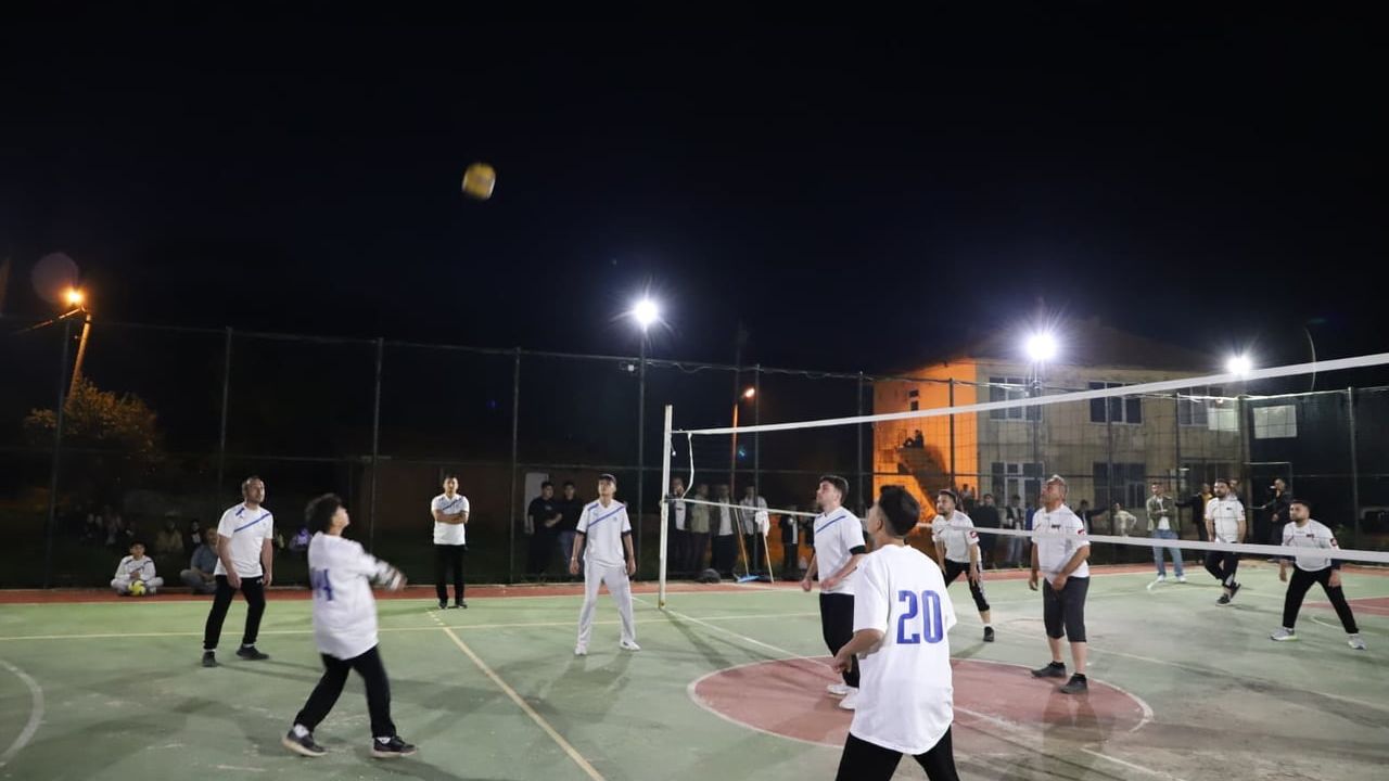 Simav Gençlik şampiyon oldu — Gılmanlar'da geleneksel voleybol turnuvası