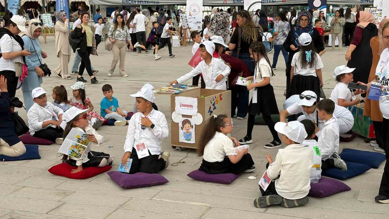 Sincan Bilim ve Teknoloji Festivali Arasta Sincan'da yoğun katılımla gerçekleştirildi