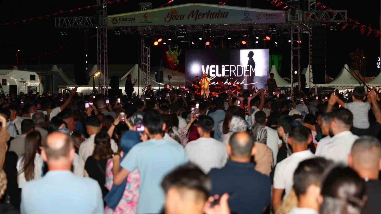 Sincan’da Veli Erdem Karakülah konseriyle festival sona erdi