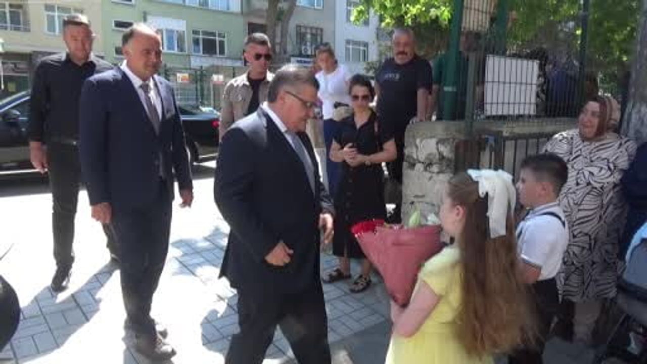 Sinop’ta öğrenciler karne sevinci yaşadı