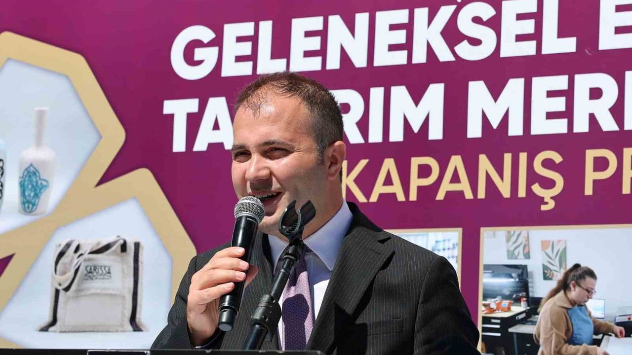 Sivas’ta geleneksel el sanatları tasarım merkezinin kapanış sergisi düzenlendi