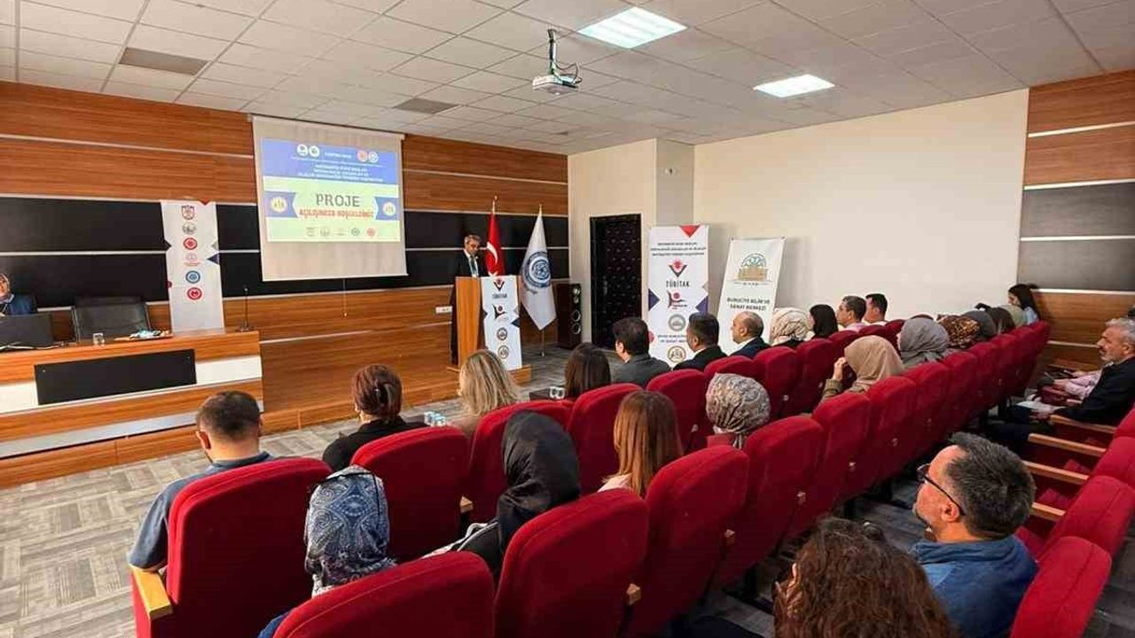 Sivas’ta matematik evde başlar projesiyle diskalkuli riski olan çocuklara destek