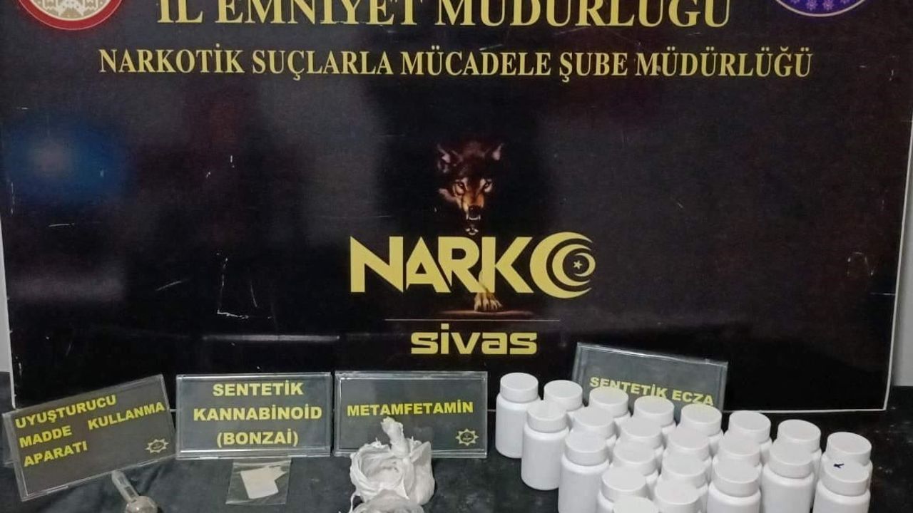 Sivas’ta uyuşturucu operasyonunda 2 kişi tutuklandı, bol miktarda madde ele geçirildi
