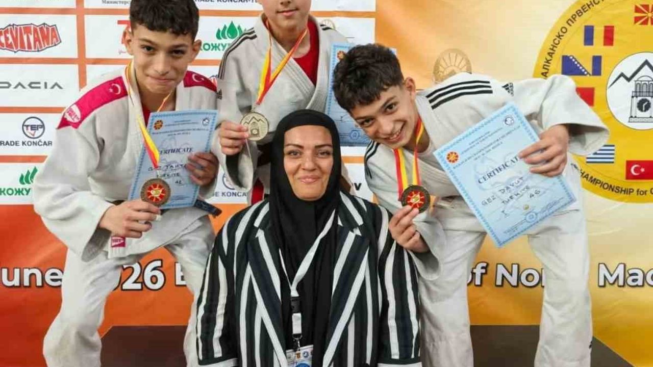 Sivaslı Judocular Kuzey Makedonya'da Minikler Judo Balkan Şampiyonasında Zirvede