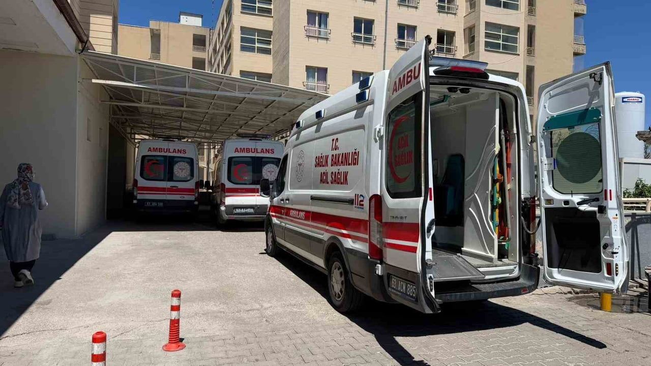 Siverek'te aile içi kavgada silahlı yaralama: Baba eşi ve kızını yaraladı