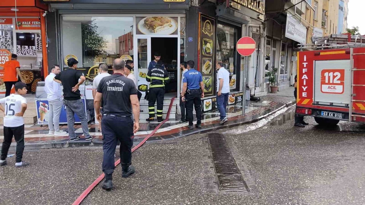 Siverek’te iş yerinde çıkan yangın korku dolu anlar yaşattı