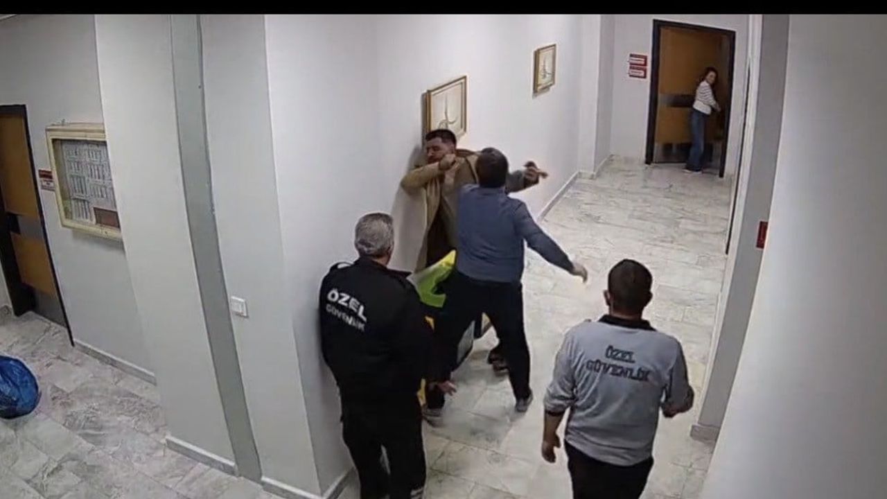 Sivrihisar devlet hastanesi müdürünün darbettiği iddia edilen personel konuştu