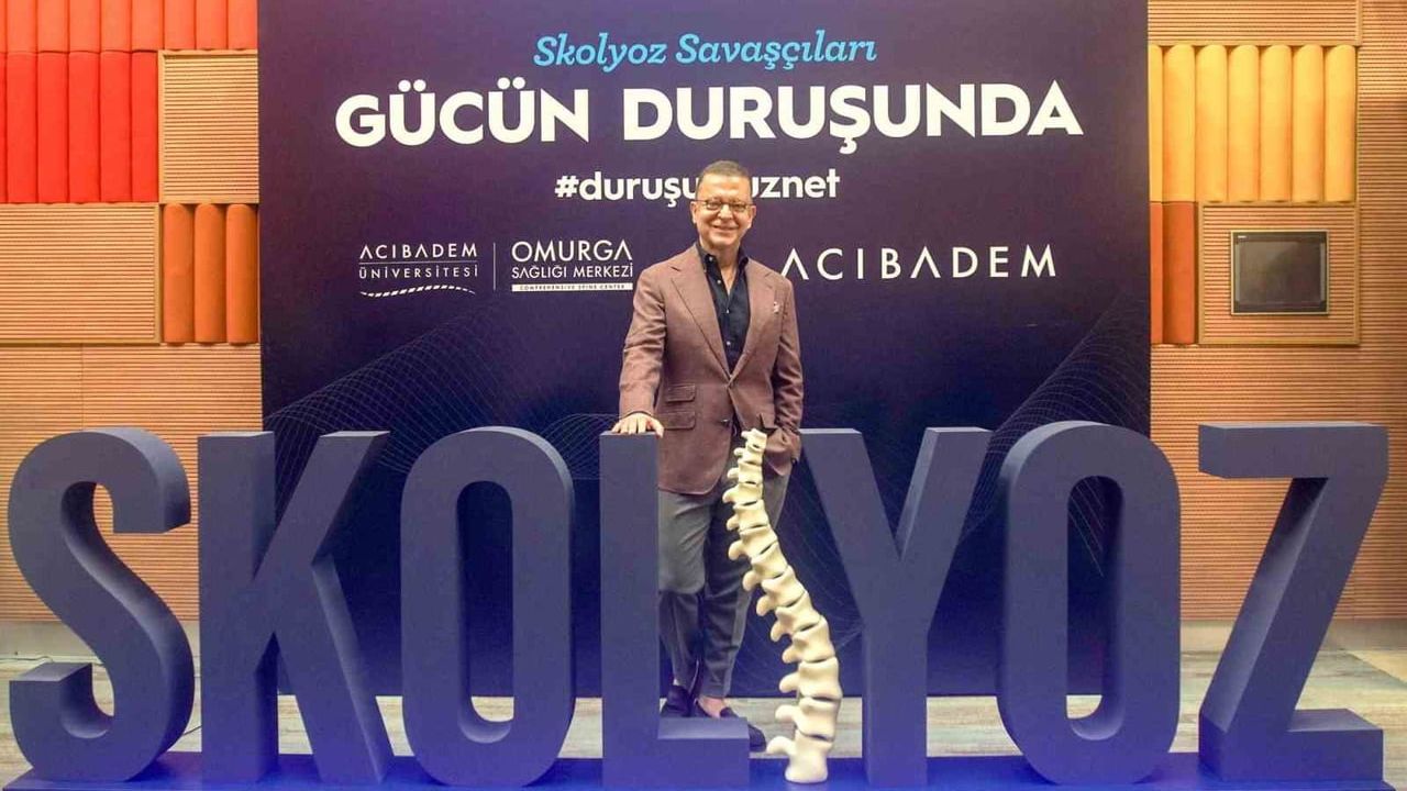 Skolyoz farkındalık etkinliğinde gençler spor ve sanatta engel olmadığını vurguladı