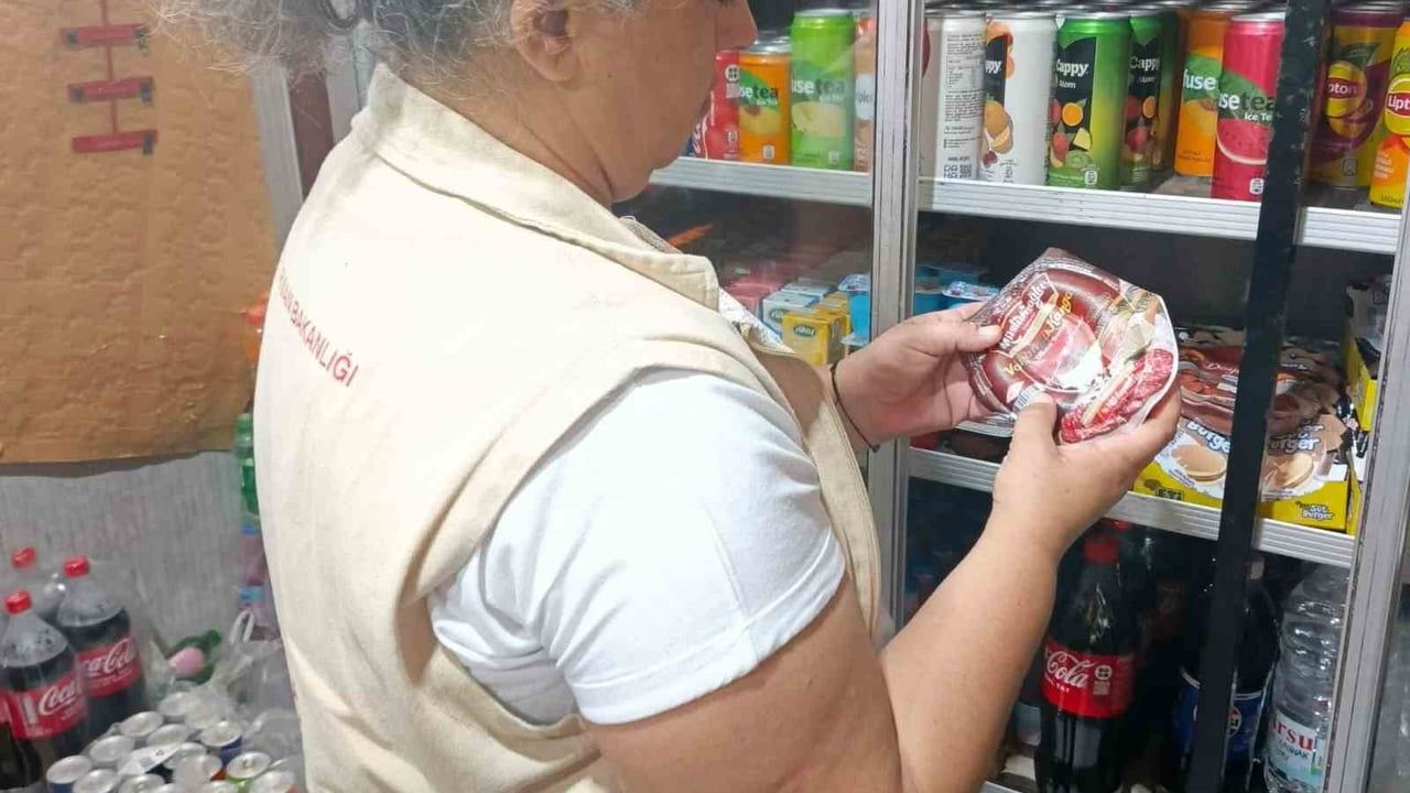 Söke’de gıda işletmelerinde rutin denetimler yapıldı