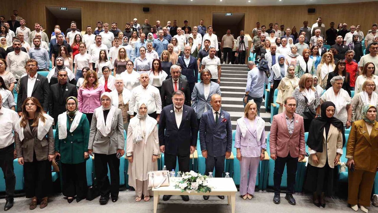 Srebrenitsa’nın sessizliği ile Gazze’nin feryadı buluştu