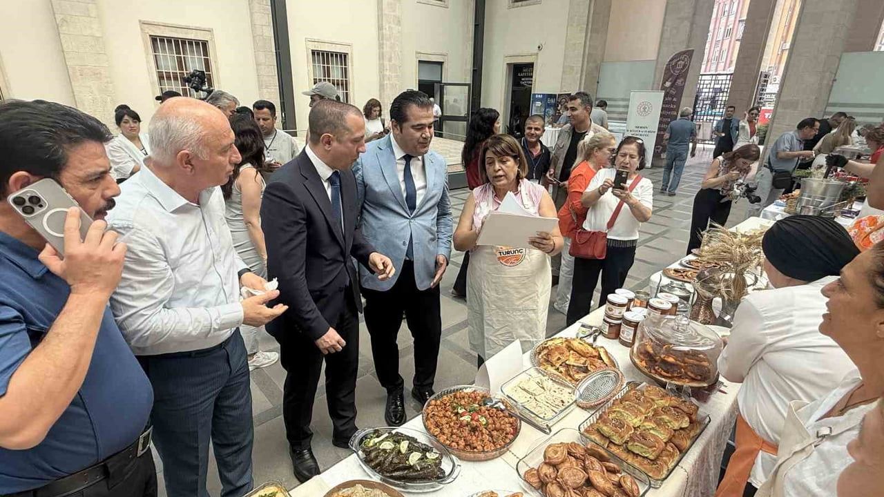 Tarsus Müzesi'nde 'Bir Sofrada Miras' temasıyla Türk Mutfağı Haftası etkinliği