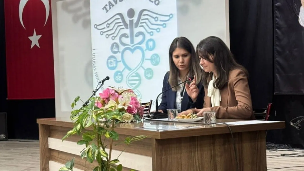 Tavşanlı’da 1. ulusal multidisipliner sağlık hizmetleri ve teknolojileri kongresi