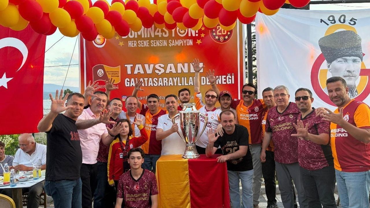 Tavşanlı’da Galatasaray’ın 26. şampiyonluğu coşkuyla kutlandı