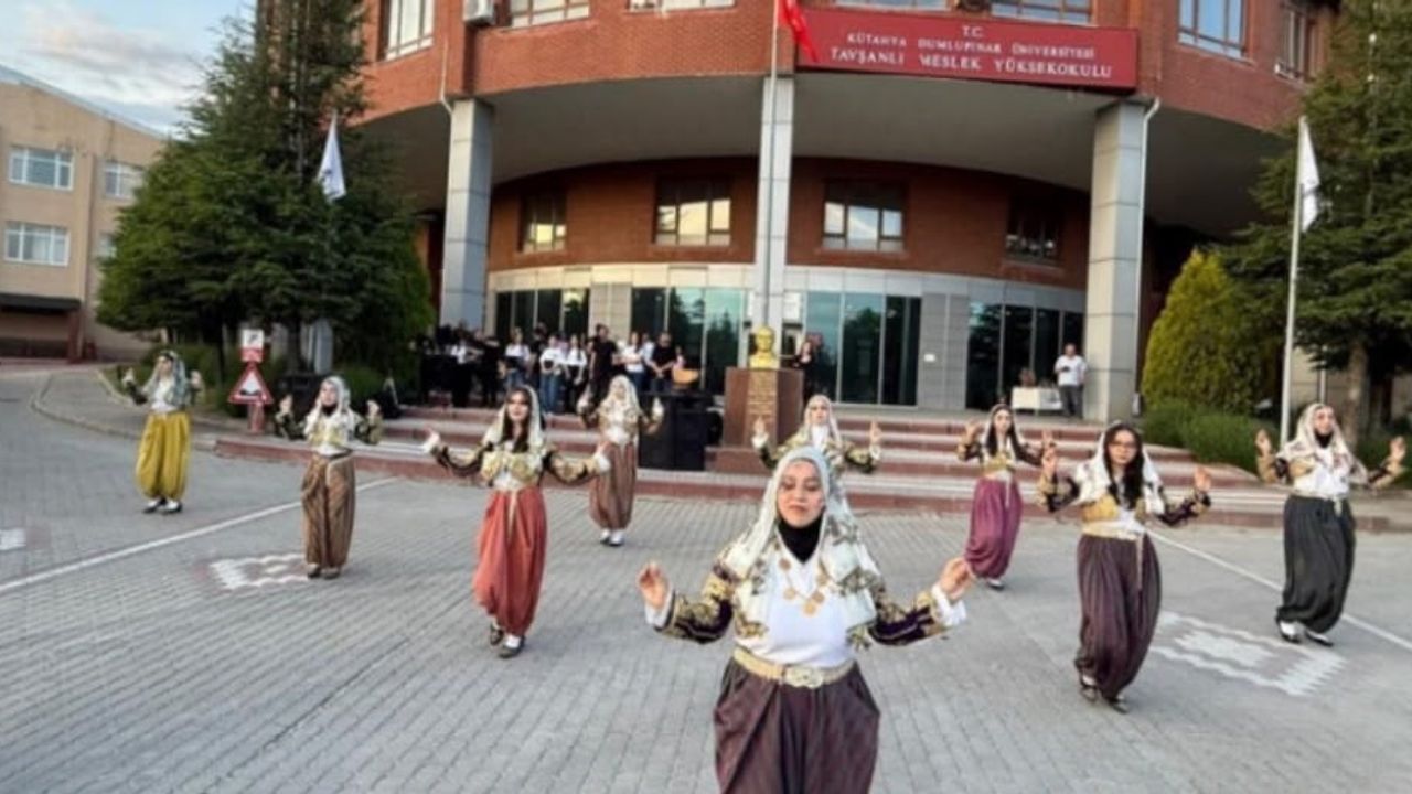 Tavşanlı MYO'da 'Kültür ve Sanat Günleri' yoğun katılımla tamamlandı