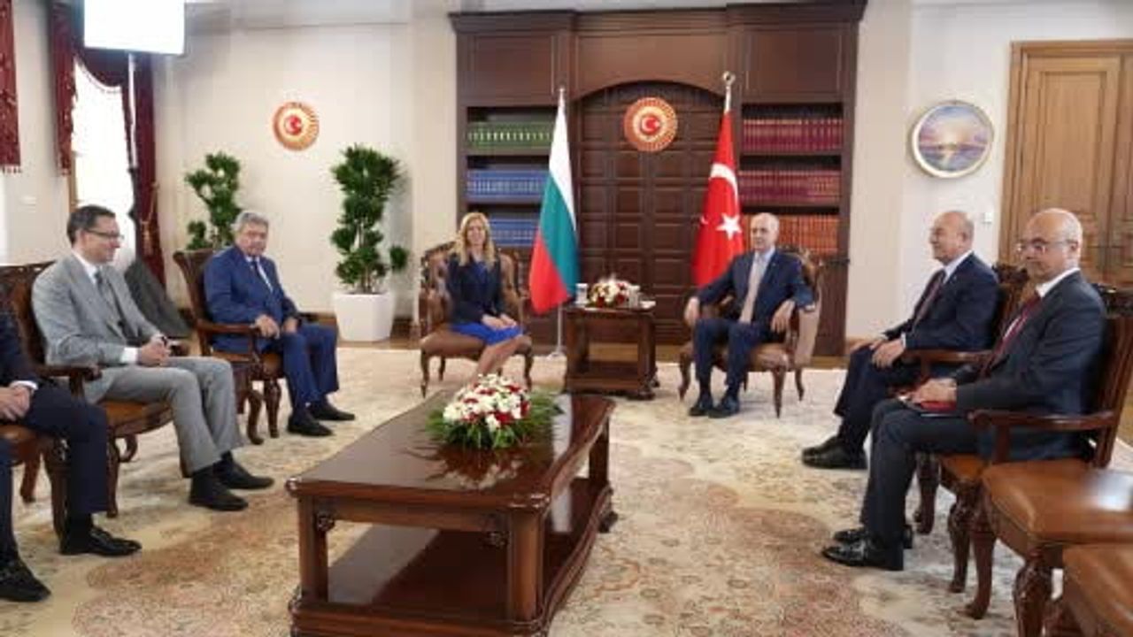 TBMM başkanı Kurtulmuş, Bulgaristan Ulusal Meclisi başkanı Dotsova ile görüştü