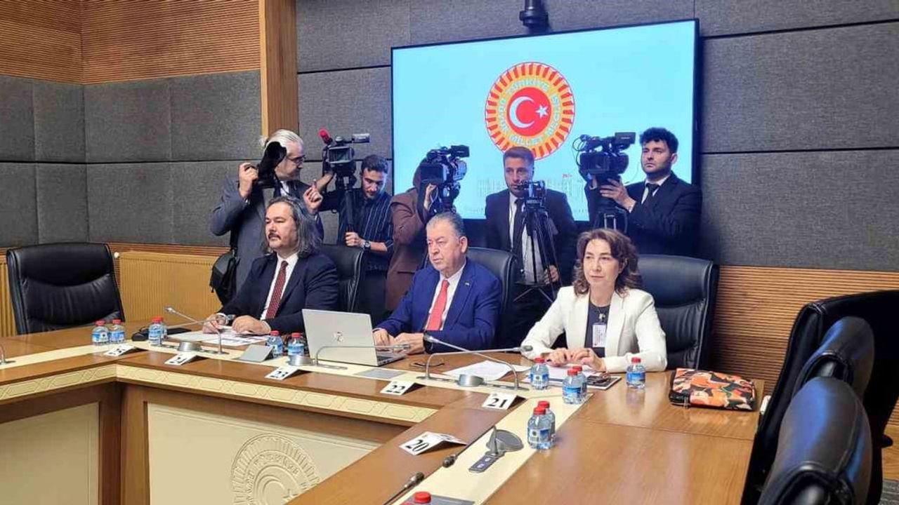 TBMM Komisyonu 4. Toplantısı: Şanlıurfa ve Kahramanmaraş okul olayları ve dijital riskler ele alındı
