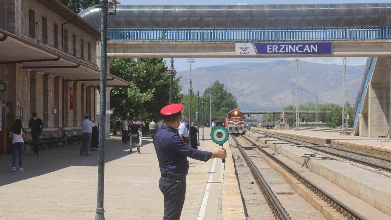 TCDD’den Erzincan’da hat kesimlerinde ilaçlama uyarısı