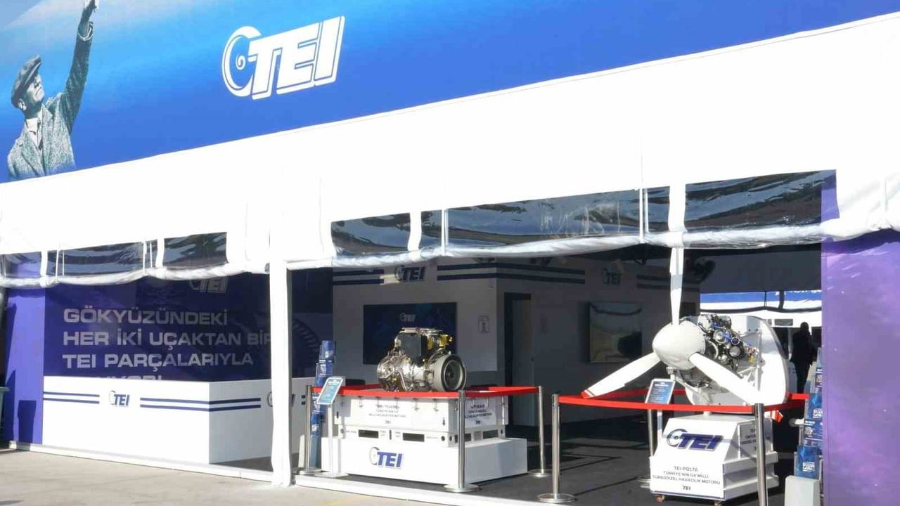 TEI, Gençlik ve Havacılık Festivali’nde millî havacılık motorlarını İzmir’de sergiledi