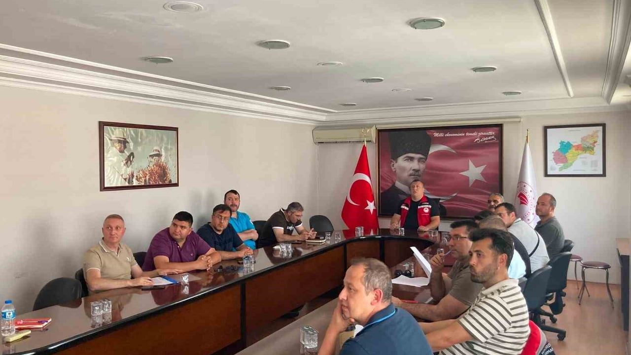 Tekirdağ'da Kanatlı İşletmelerde Biyogüvenlik Denetimleri ve Eğitim Süreci Anlatıldı