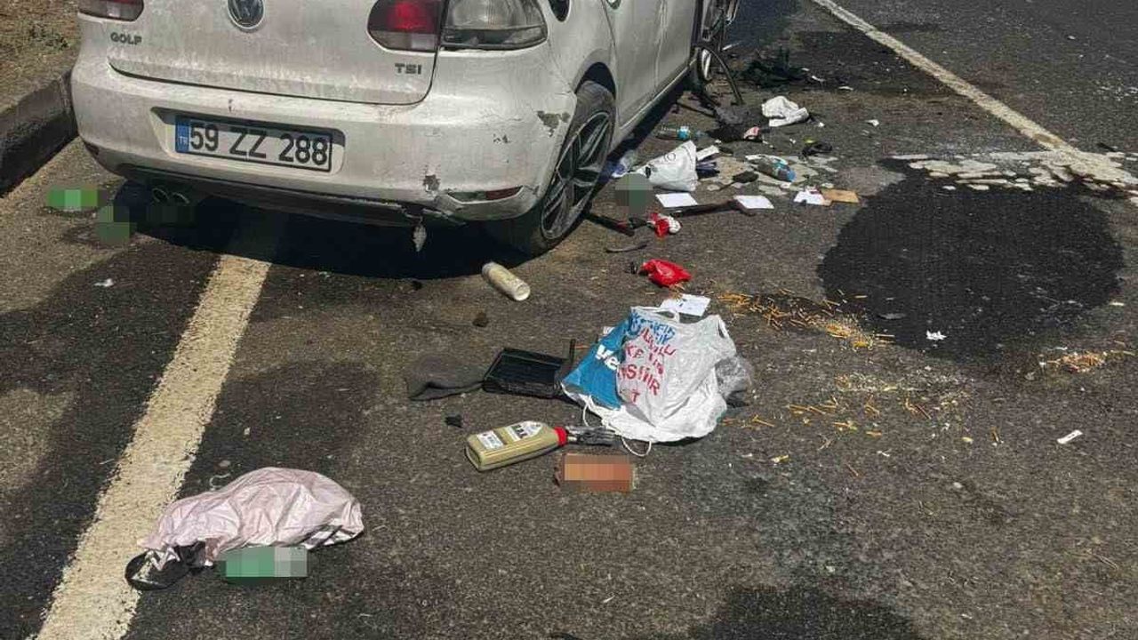 Tekirdağ'da refüje çarpan otomobil devrildi: düğün hazırlığındaki çift yaralandı