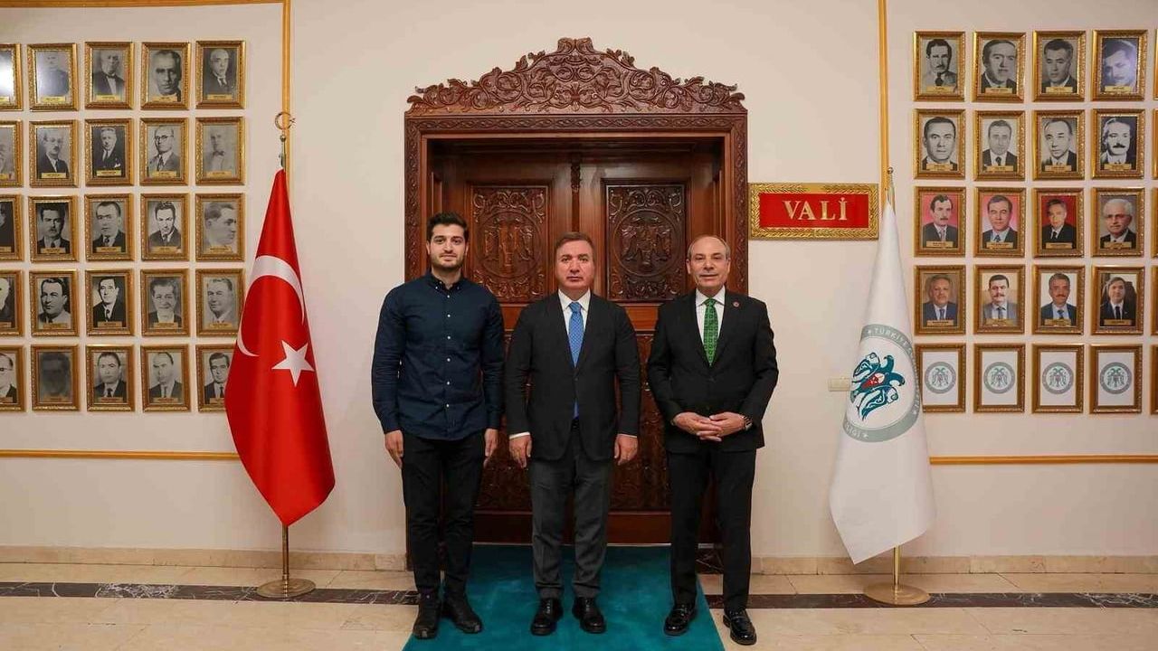 Terör Gazisi Abbas Gündüz, Vali Hamza Aydoğdu'yu Ziyaret Edip Teşekkür Etti