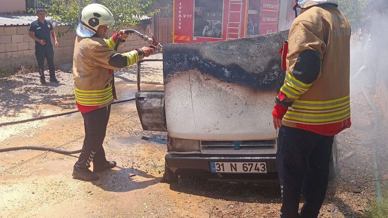 Tofaş alevlere teslim oldu