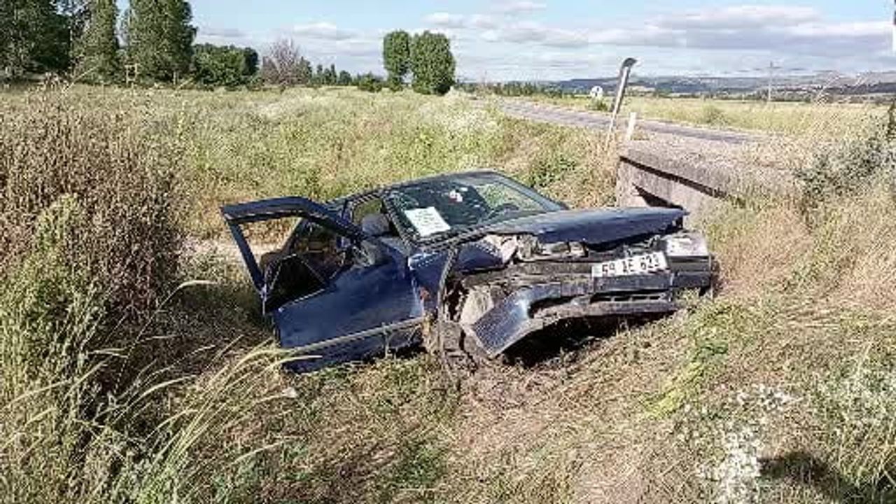 Tokat’ta otomobil şarampole uçtu: 1 ölü, 1 yaralı