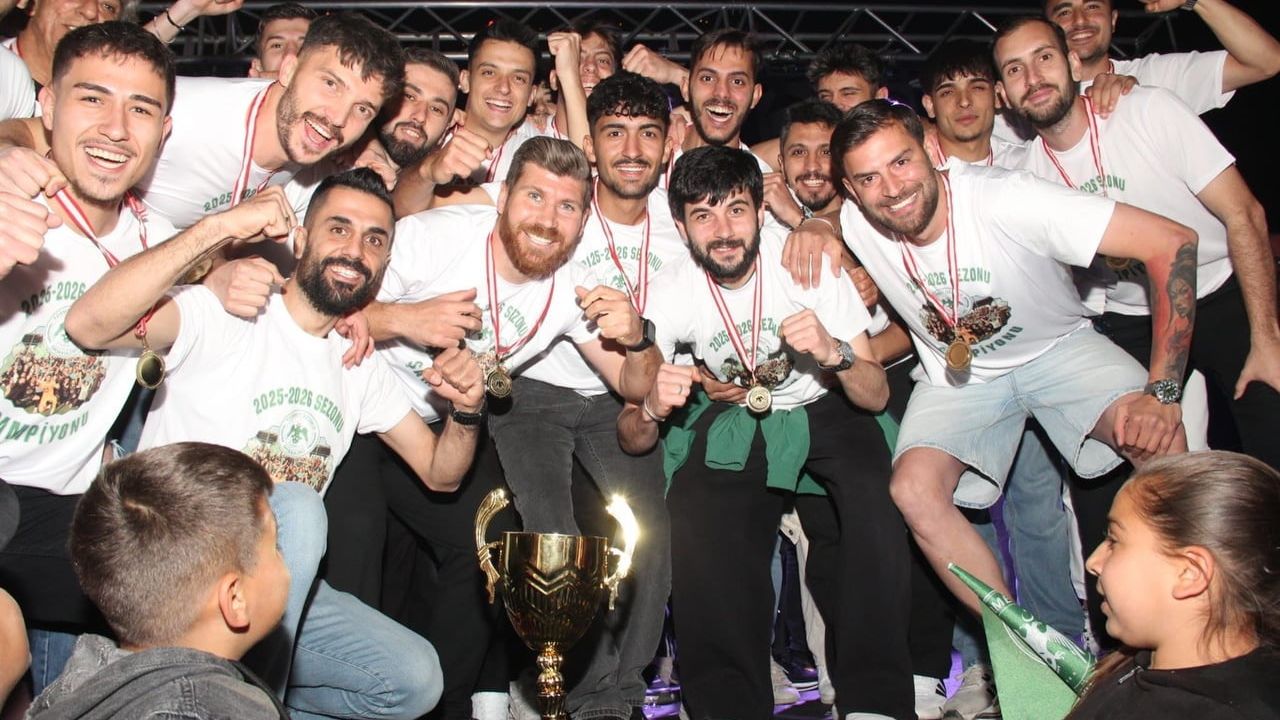 Tormet Üzümlüspor BAL'a Yükseldi: Beyşehir'de Şampiyonluk Gecesi
