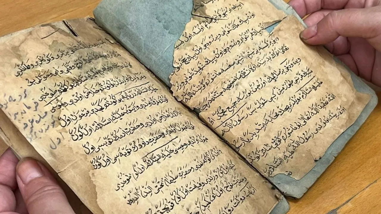 Tozlu raflardan dijital dünyaya: 600 yıllık miras Ege’de koruma altında