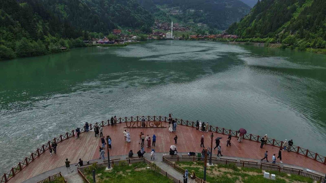 Trabzon 162 ülkeden gelen 98 bin 17 yabancı turisti ağırladı