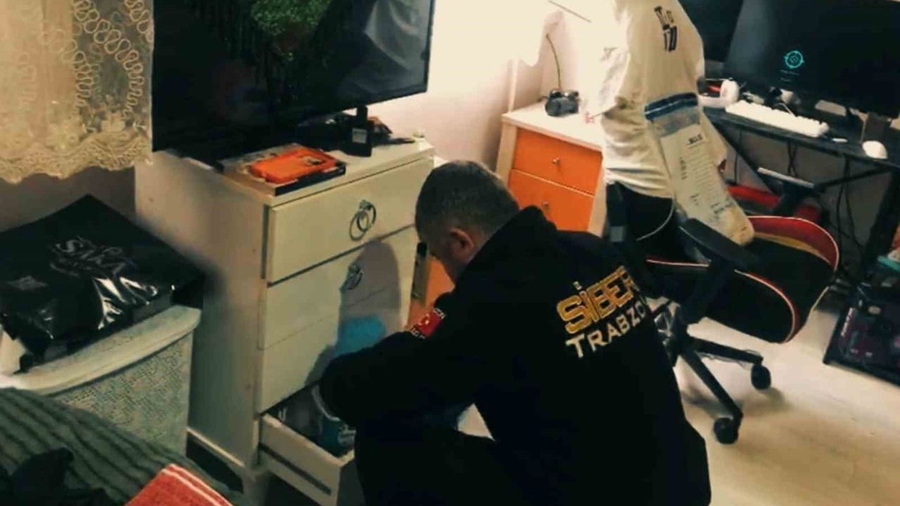 Trabzon merkezli 11 ilde yasa dışı bahis ve dolandırıcılık operasyonu