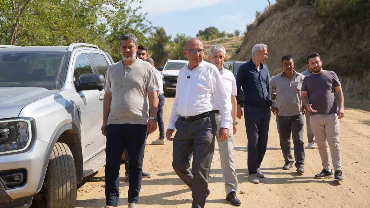 Turgutlu’da yol seferberliği sürüyor