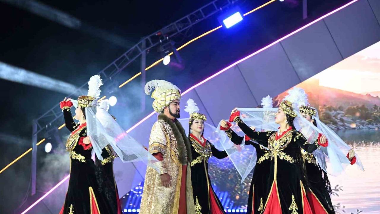 Türk dünyası kültür başkenti Andican’da görkemli açılış