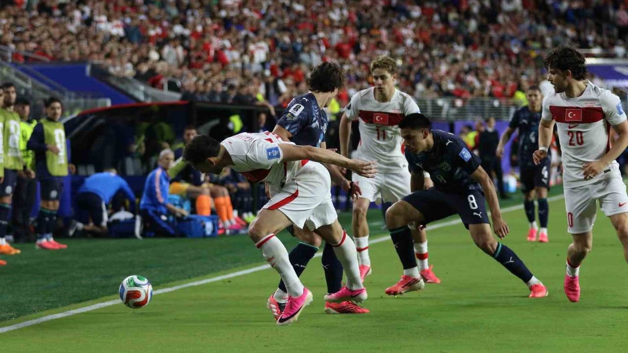 Türkiye 0 - Paraguay 1: A Milli Futbol Takımı dünya kupasına veda etti