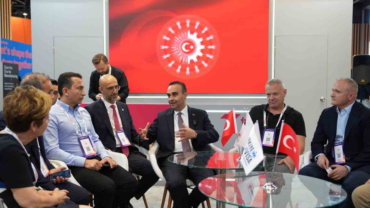 Türkiye'nin 26 teknoloji girişimi Fransa'da görücüye çıktı